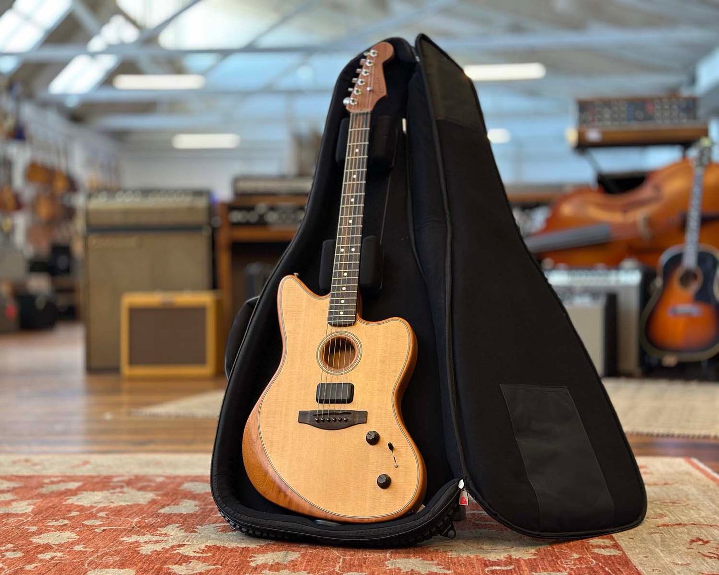 2022 Fender American Acoustasonic Jazzmaster - Natural