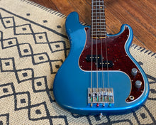 Load image into Gallery viewer, &#39;18 Fender American Original &#39;60s Precision Bass w/ OHSC
