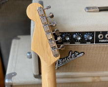 Load image into Gallery viewer, &#39;18 Fender American Original &#39;60s Strat w/ OHSC
