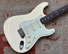 Load image into Gallery viewer, Fender American Original &#39;60s Stratocaster - Olympic White
