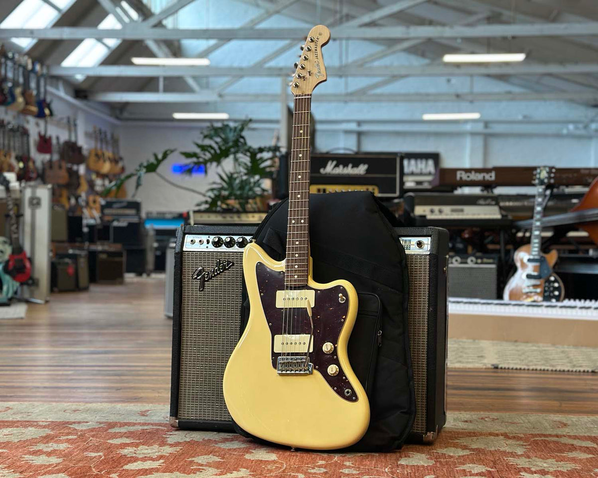 2019 Fender American Performer Jazzmaster - Vintage White
