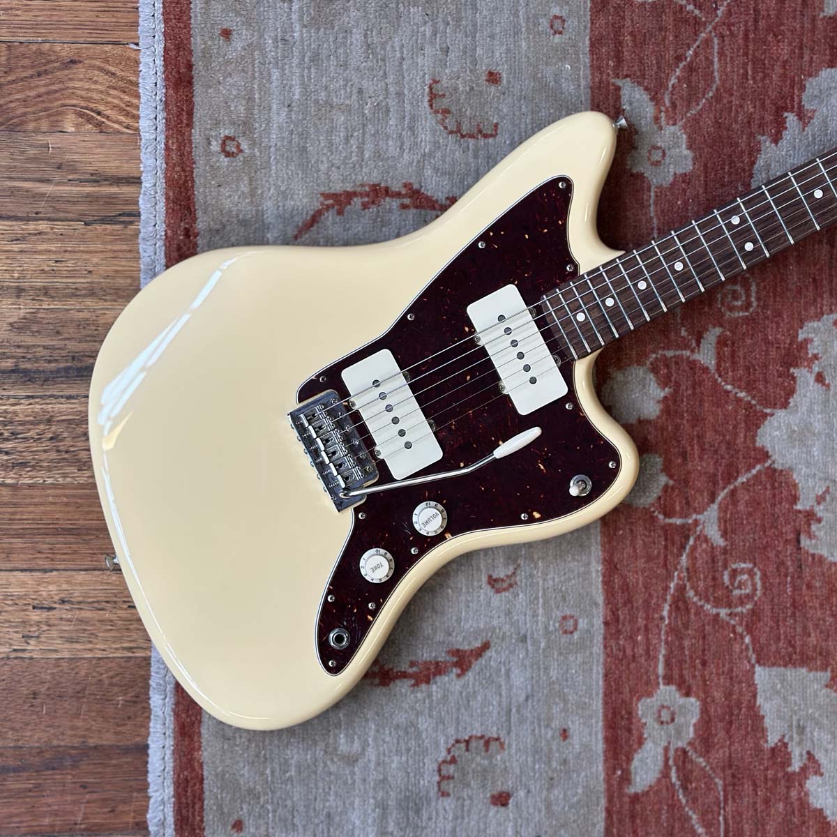2019 Fender American Performer Jazzmaster - Vintage White