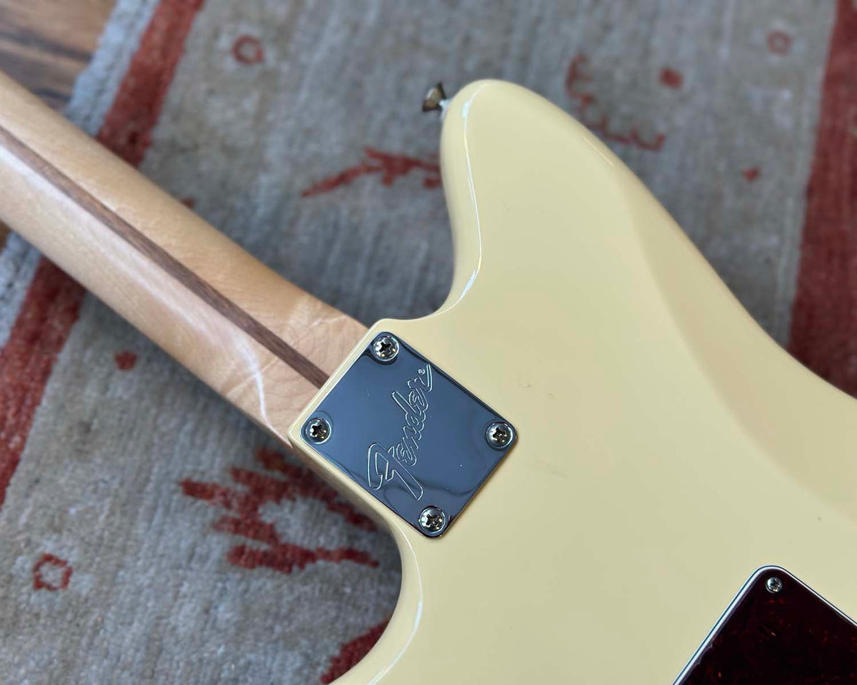 2019 Fender American Performer Jazzmaster - Vintage White