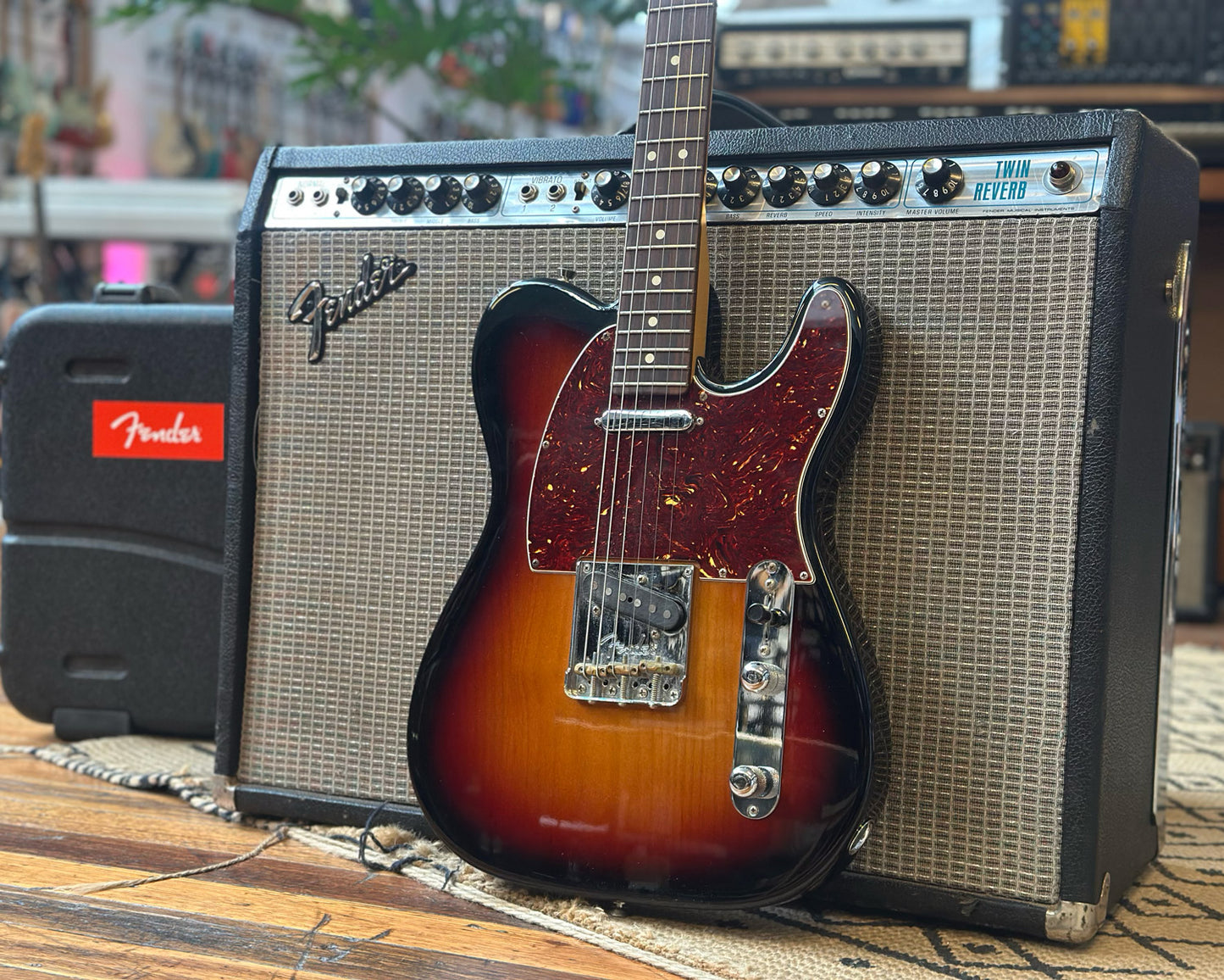 2022 Fender American Professional II Telecaster - Sunburst