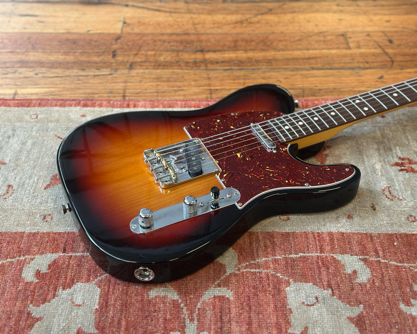 2022 Fender American Professional II Telecaster - Sunburst