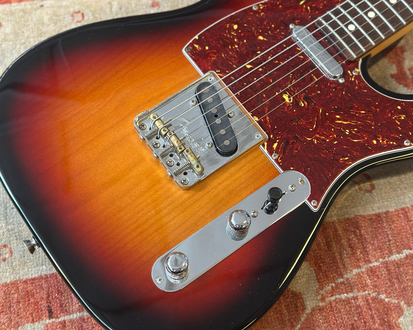 2022 Fender American Professional II Telecaster - Sunburst