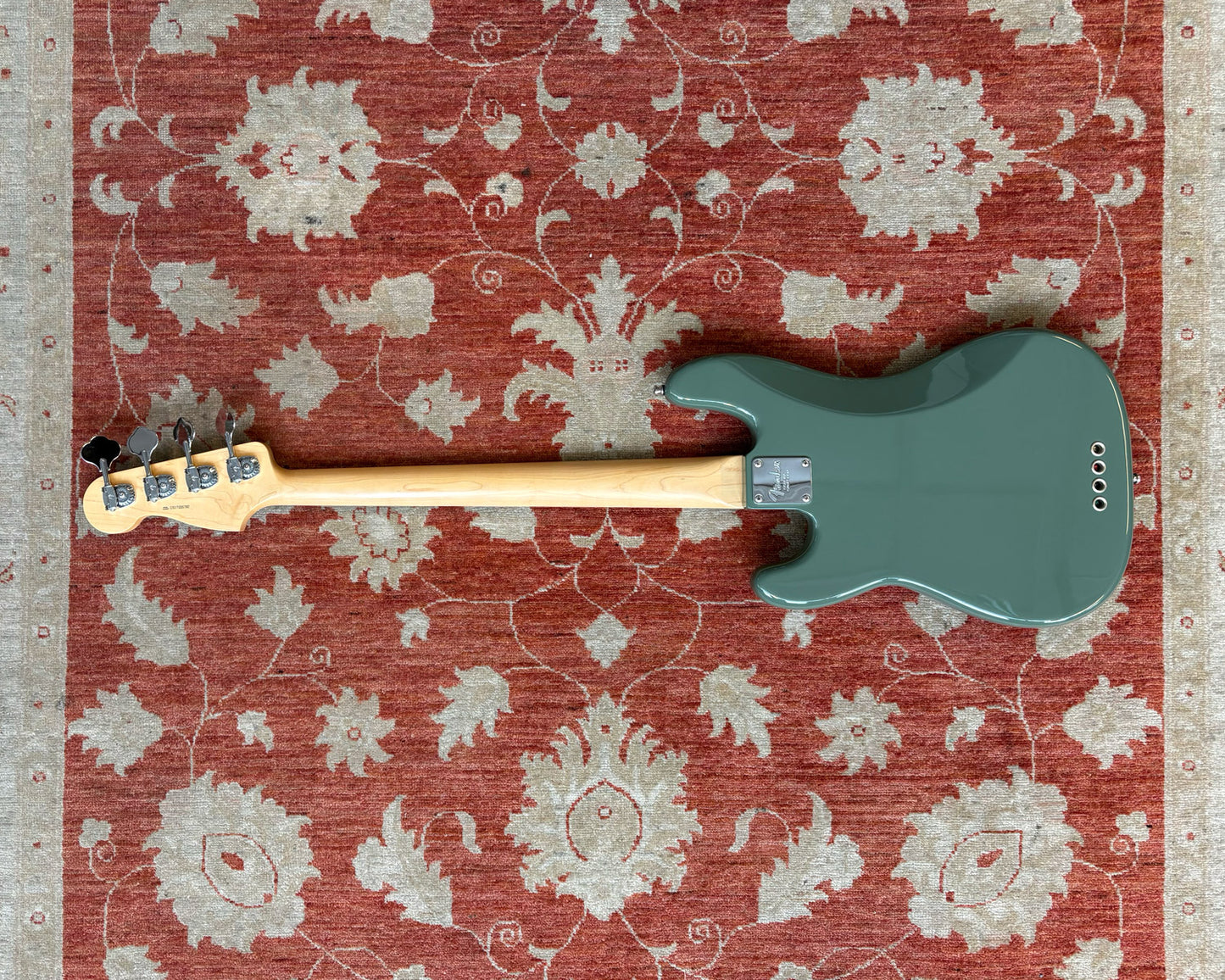 Fender American Professional Precision Bass - Antique Olive