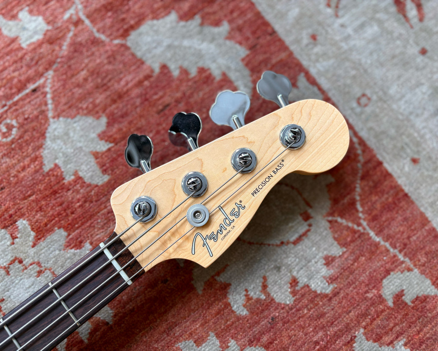 Fender American Professional Precision Bass - Antique Olive