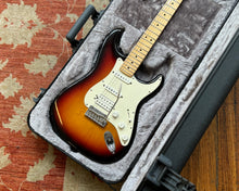 Load image into Gallery viewer, 2008 Fender American Standard Stratocaster HSS - 3-Colour Sunburst
