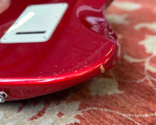 Load image into Gallery viewer, 2006 Fender American Standard Stratocaster w/ OHSC - Suhr Pete Thorn/Noiseless pickups
