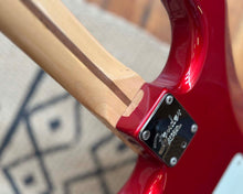 Load image into Gallery viewer, 2006 Fender American Standard Stratocaster w/ OHSC - Suhr Pete Thorn/Noiseless pickups
