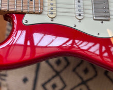 Load image into Gallery viewer, 2006 Fender American Standard Stratocaster w/ OHSC - Suhr Pete Thorn/Noiseless pickups
