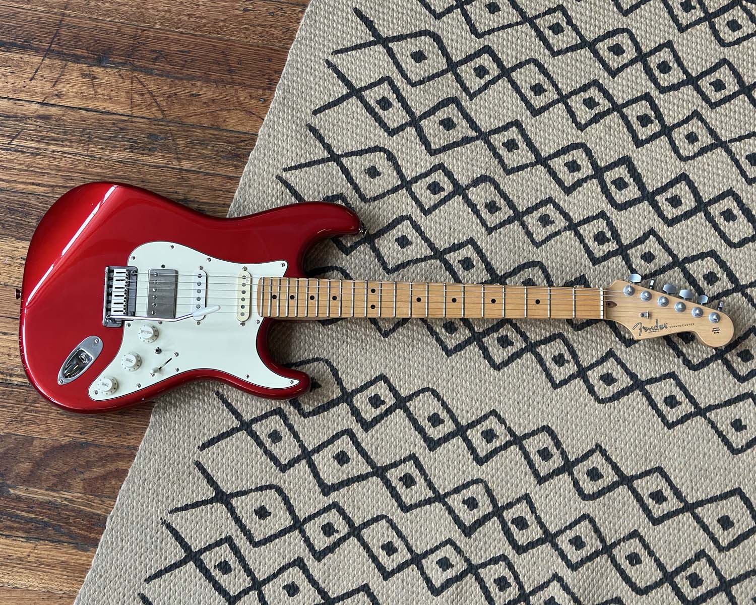 2006 Fender American Standard Stratocaster w/ OHSC - Suhr Pete