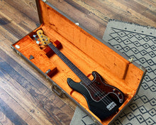 Load image into Gallery viewer, Fender American Vintage II 1960 Precision Bass - Black
