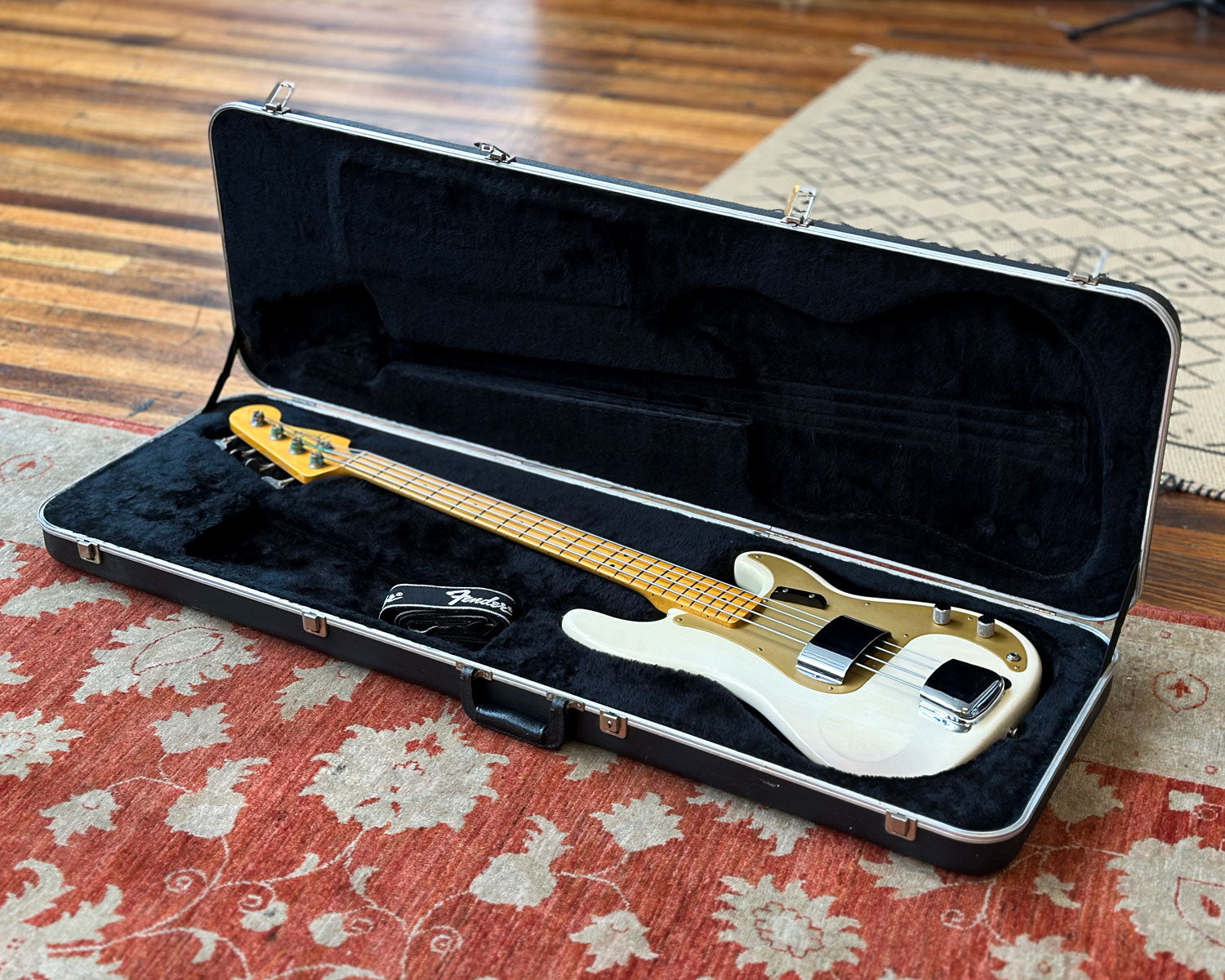 2008 Fender American Vintage '57 Precision Bass - White Gold