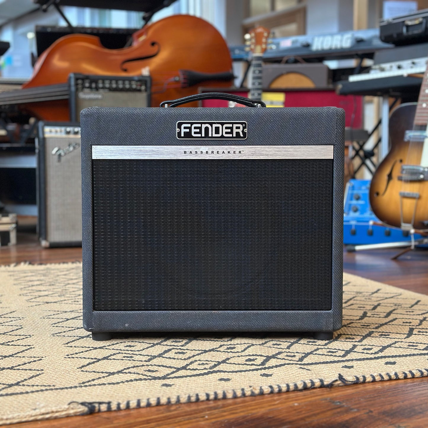 Fender Bassbreaker 15 Watt 1x12" Combo Amplifier