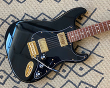 Load image into Gallery viewer, Fender Blacktop Stratocaster - Limited Edition Mahogany
