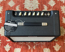 Load image into Gallery viewer, Fender Blues Junior IV
