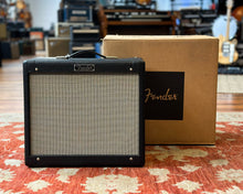 Load image into Gallery viewer, Fender Blues Junior IV
