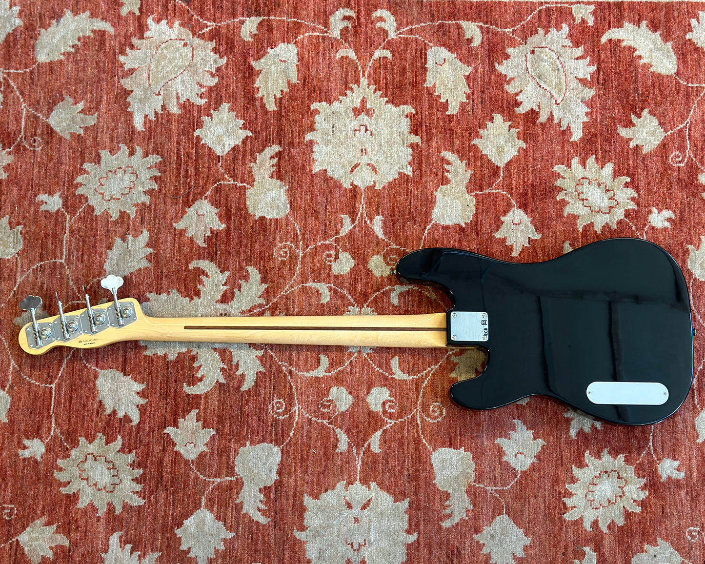 2013 Fender Cabronita Precision Bass - Tuxedo Black