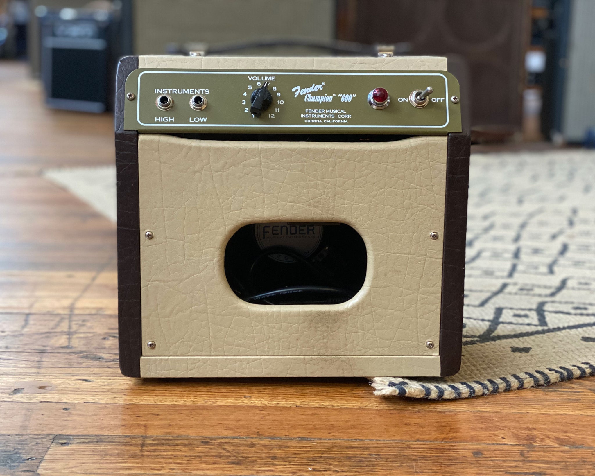 Fender Champ 600 – Found Sound