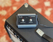 Load image into Gallery viewer, Fender Champion 100
