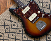 Load image into Gallery viewer, &#39;10 Fender Classic Player Jazzmaster - Rosewood Fingerboard
