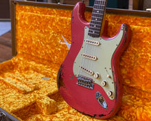Load image into Gallery viewer, &#39;22 Fender Custom Shop Michael Landau Signature 1963 Stratocaster w/ OHSC, Candy &amp; Original Shipping Box - Mint Condition
