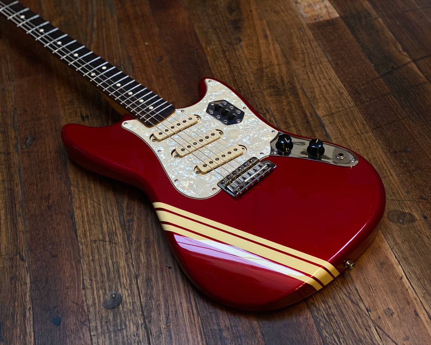 Rare Fender Deluxe Series Cyclone II - Competition Candy