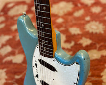 Load image into Gallery viewer, 1965 Fender Duo Sonic II
