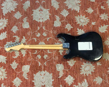 Load image into Gallery viewer, Fender Eric Clapton Stratocaster &quot;Blackie&quot;
