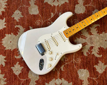 Load image into Gallery viewer, 2007 Fender Eric Johnson Stratocaster

