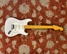 Load image into Gallery viewer, 2007 Fender Eric Johnson Stratocaster

