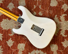 Load image into Gallery viewer, 2007 Fender Eric Johnson Stratocaster
