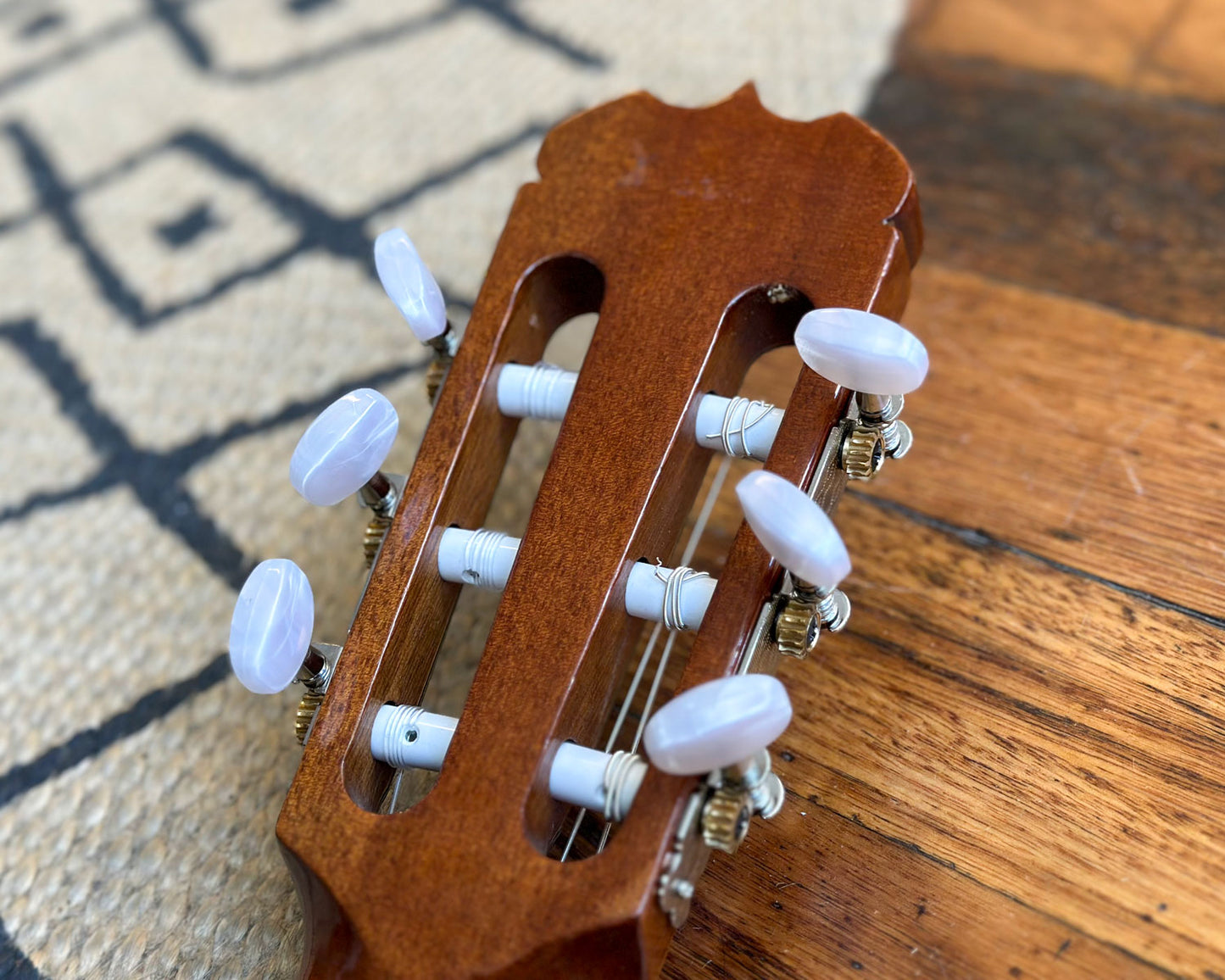 Made in Japan Fender FC-30 Classical Guitar - Solid Rosewood Back & Sides