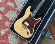 Load image into Gallery viewer, Fender FSR American Special Stratocaster HSS Ash w/Fender Case
