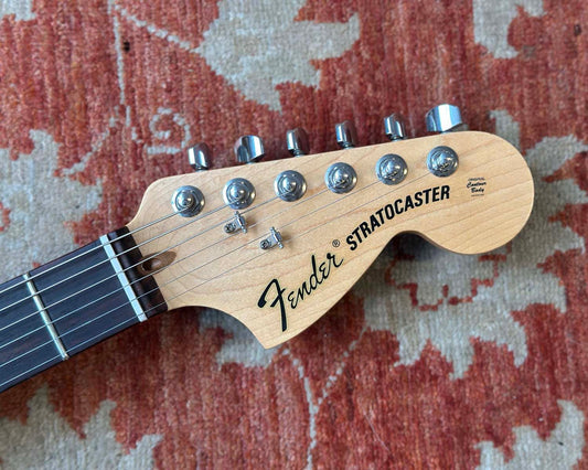 Fender FSR American Special Stratocaster HSS Ash w/Fender Case