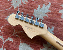 Load image into Gallery viewer, Fender FSR American Special Stratocaster HSS Ash w/Fender Case
