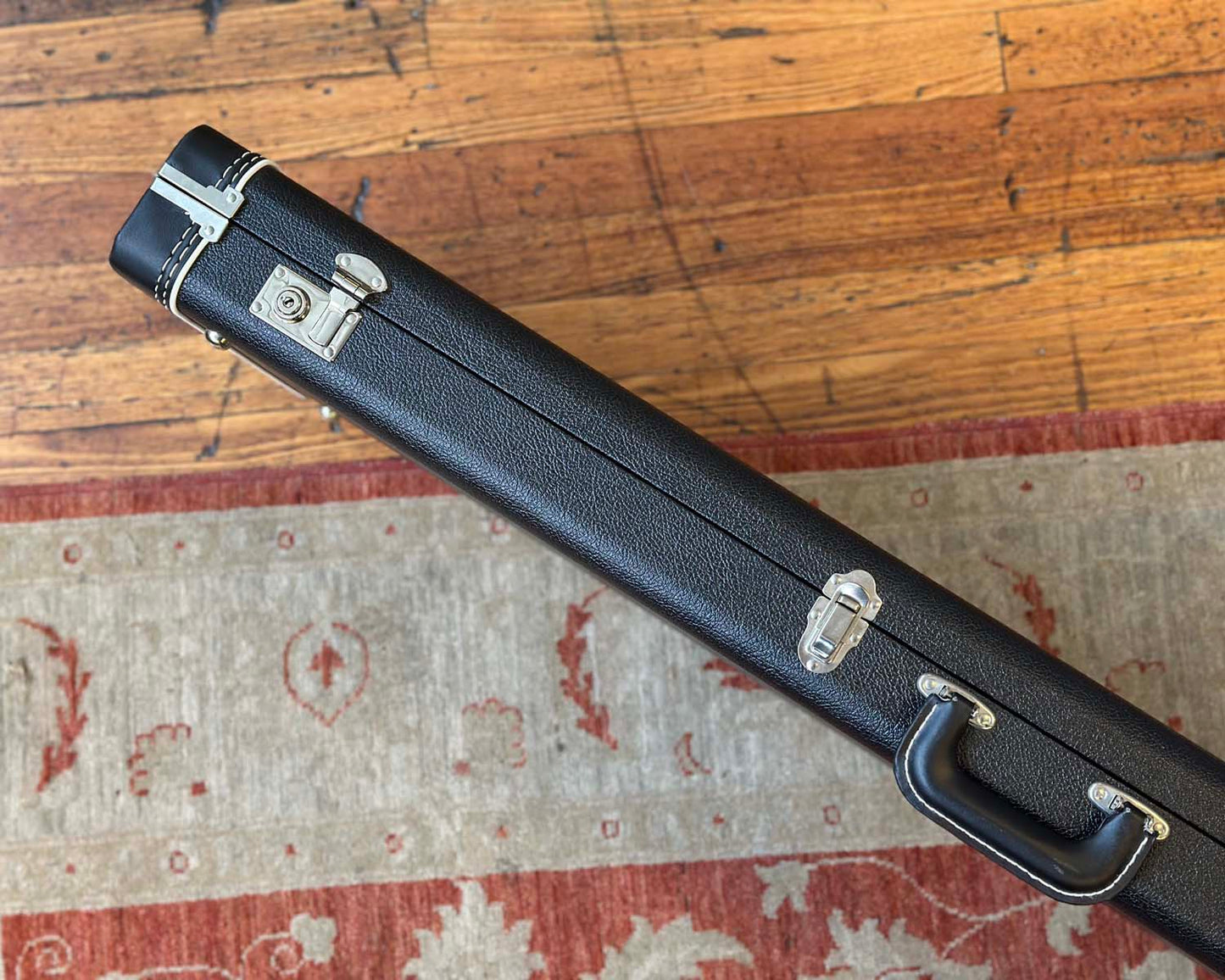 Fender G&G Deluxe Jaguar/Jazzmaster/Toronado/Jagmaster Hardshell Case - Black with Plush Interior