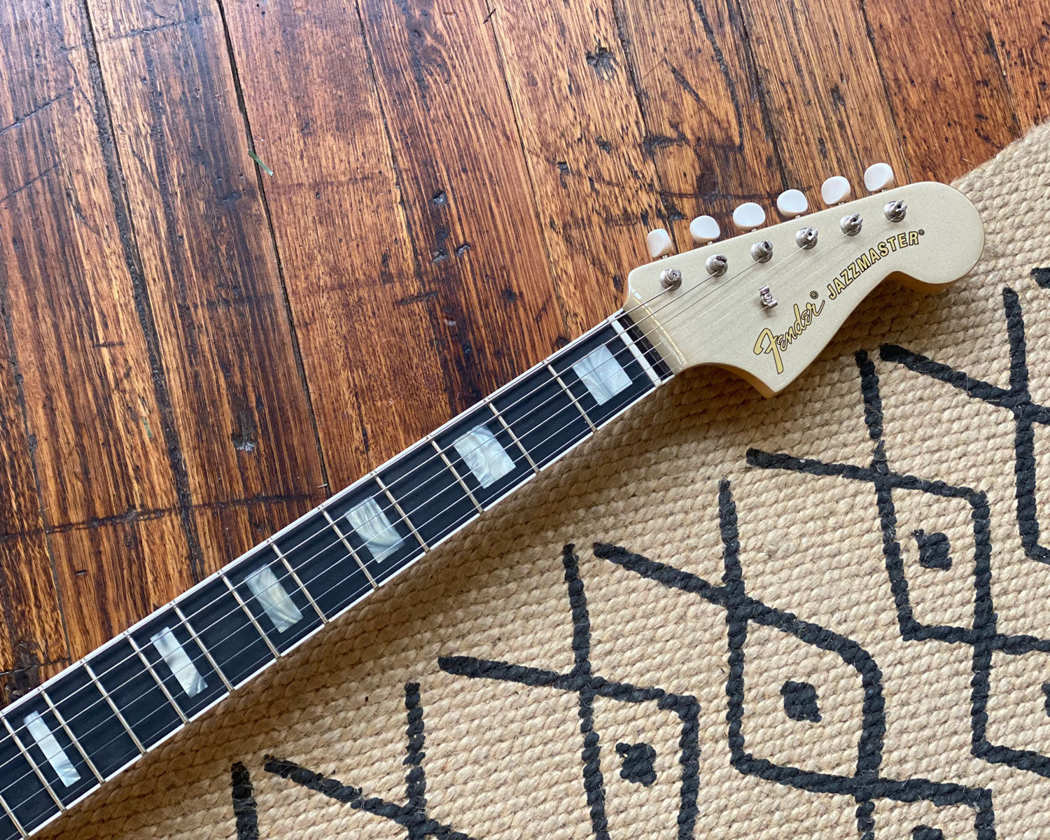 Fender Gold Foil Jazzmaster - Shoreline Gold – Found Sound