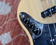 Load image into Gallery viewer, Fender JB75-90US Jazz Bass
