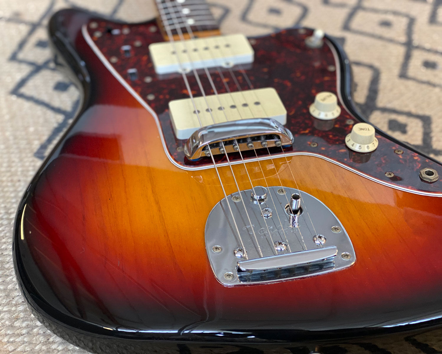 97 Fender Jazzmaster - CIJ - A Serial – Found Sound
