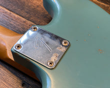 Load image into Gallery viewer, Fender JMJ Road Worn Mustang Bass - Daphne Blue
