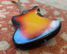 Load image into Gallery viewer, 1965 Fender &#39;L Series&#39; Jaguar - Sunburst (3.9kg)
