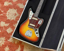 Load image into Gallery viewer, 1965 Fender &#39;L Series&#39; Jaguar - Sunburst (3.9kg)
