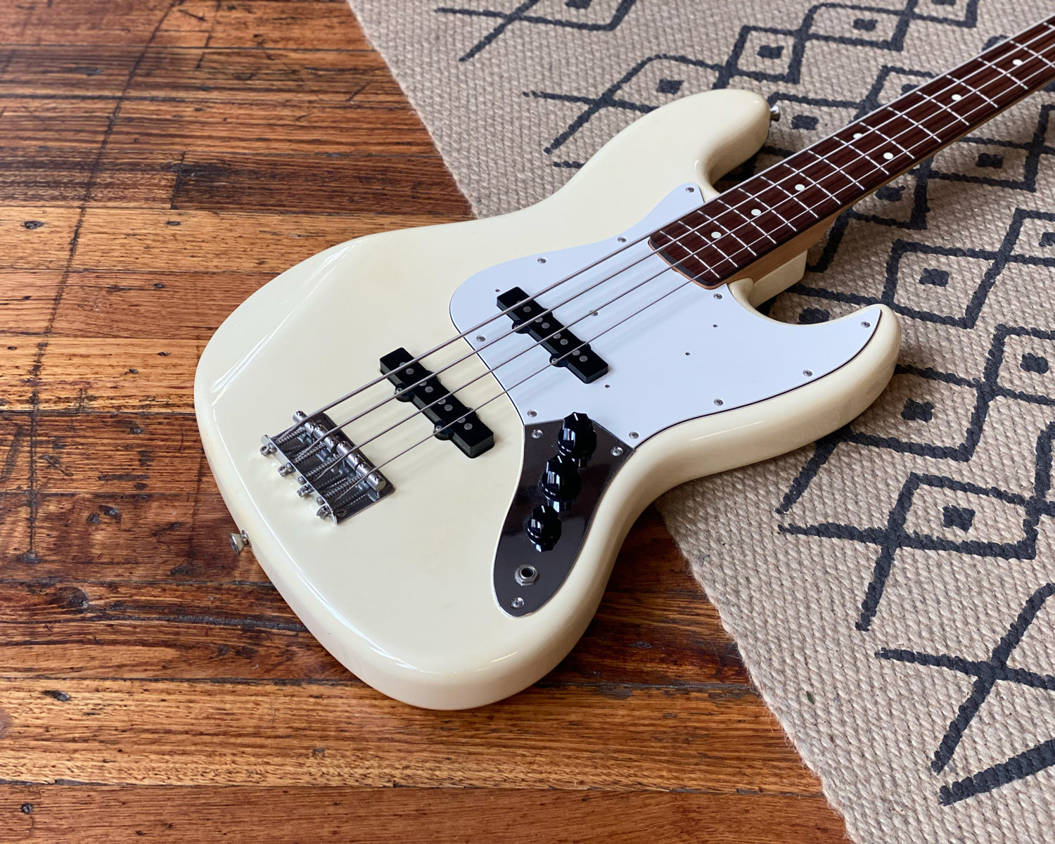 【SALE】【お値下げ中】Fender Jazz Bass JB-45J CAR Fender Japan JB-45 STD Red Electric Bass Guitar Jazz Bass | eBay