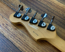 Load image into Gallery viewer, Fender Jazz Bass V
