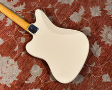 Load image into Gallery viewer, 2009 Fender Jazzmaster JM66 (Made in Japan) w/ Mastery Bridge &amp; Buzz-Stop
