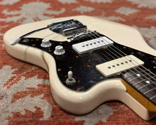 Load image into Gallery viewer, 2009 Fender Jazzmaster JM66 (Made in Japan) w/ Mastery Bridge &amp; Buzz-Stop
