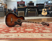 Load image into Gallery viewer, Fender Kingman Bass - Shaded Edge Burst
